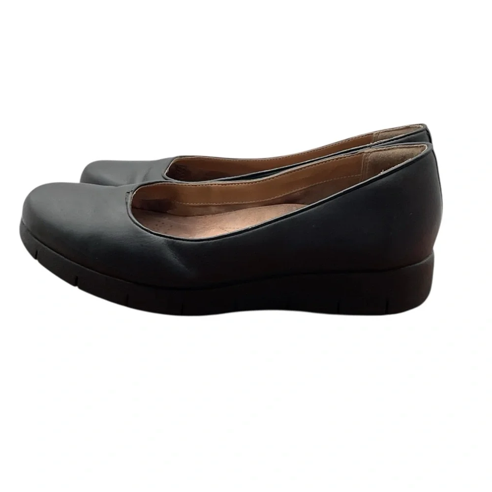 Clark’s women’s Classic Black‎ Women's Flats size 8.5